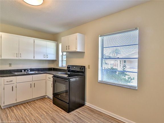 3rd image of 304 Mi La Kee Ave