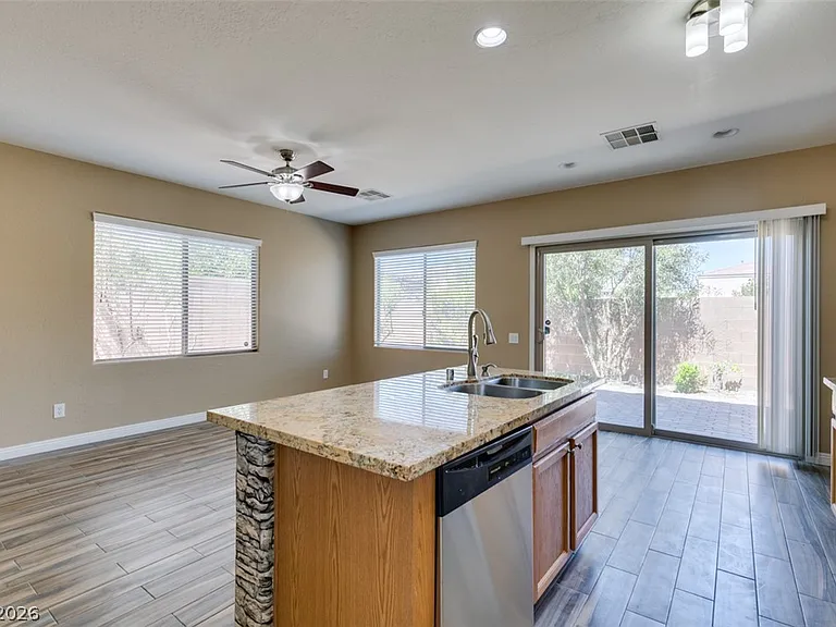 8944 Bandinella Ave — Photo 10