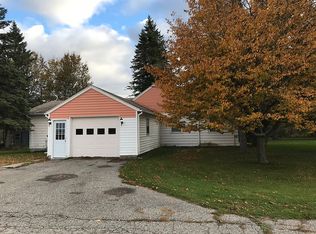 10872 Townline Rd, Cheboygan, MI 49721