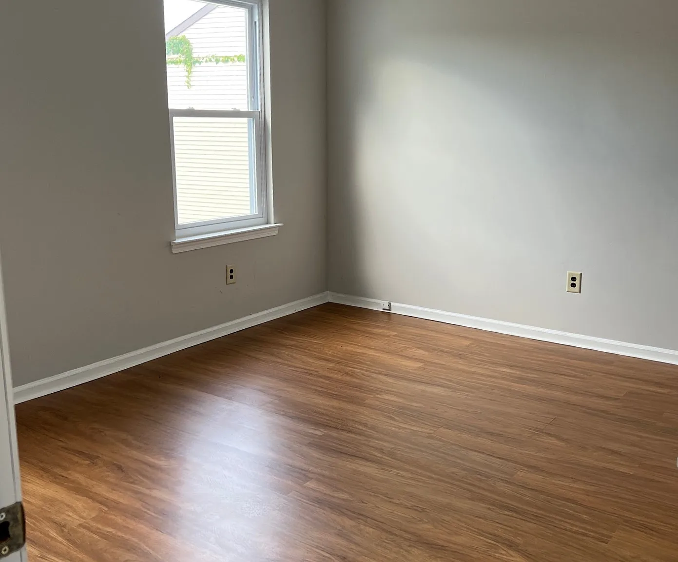 2 bed, 1648 sqft, $2,000 — Photo 2