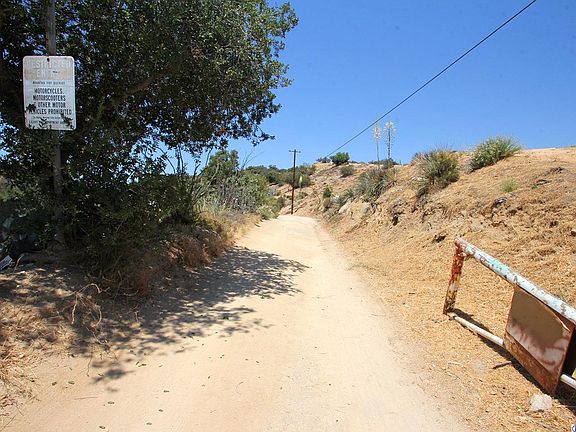 2nd image of 7423 Verdugo Crestline Dr