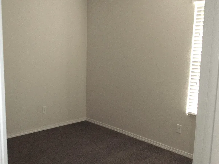 2432 Violeta Cir SE — Photo 17
