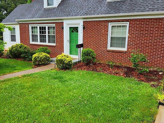 2nd image of 5729 White Oak Dr