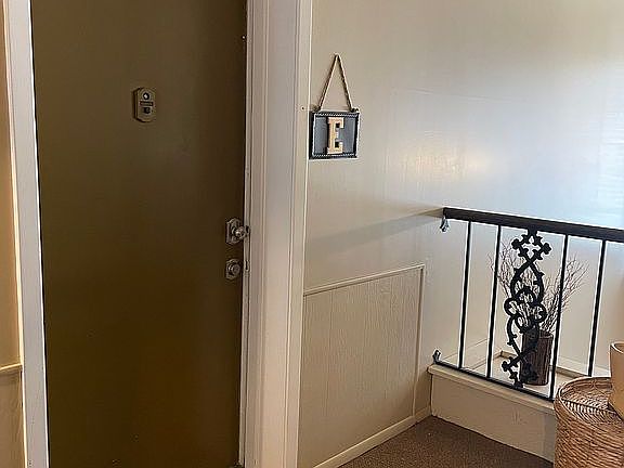 4th image of 620 Kitrina Ave
