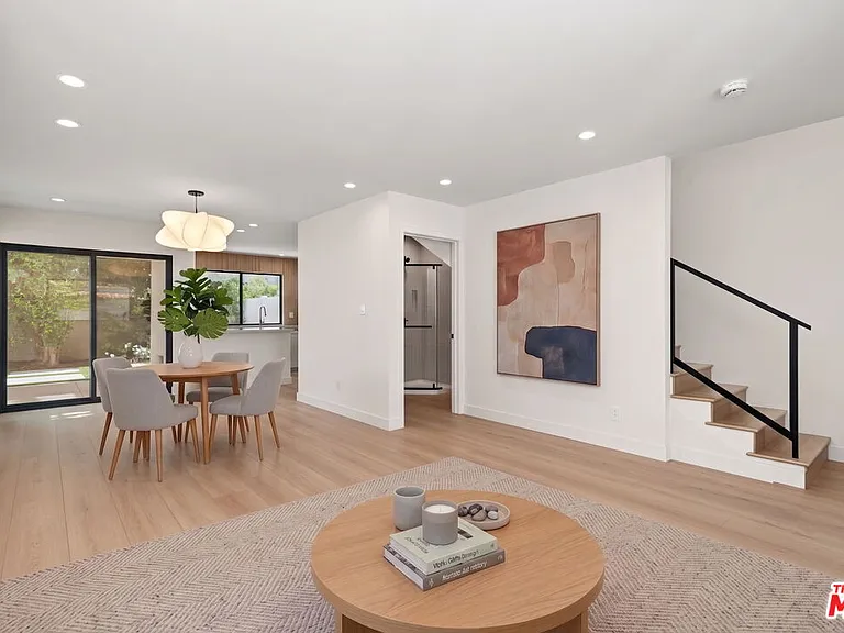 5843 Whitworth Dr — Photo 3