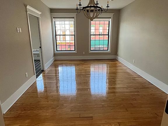 3rd image of 504 Broadway St #201