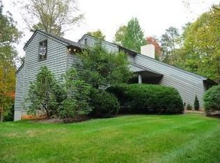 3230 Waverly Dr, Charlottesville, VA
