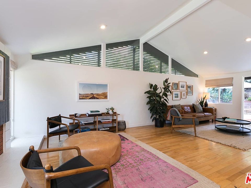 1st image of 3757 Santa Carlotta St