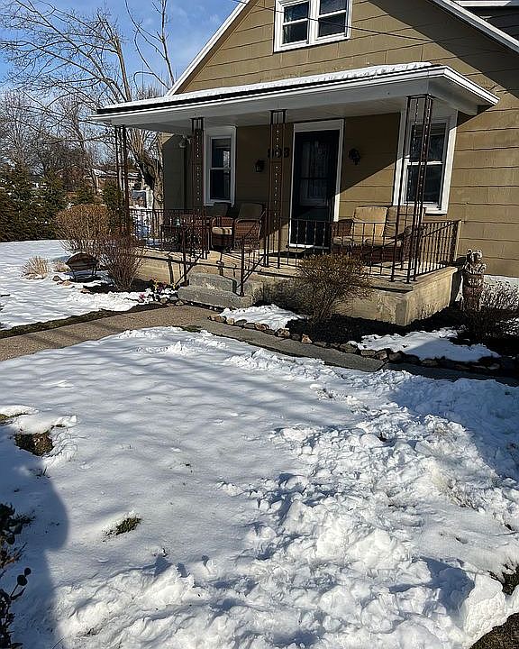 1st image of 903 Balthaser St