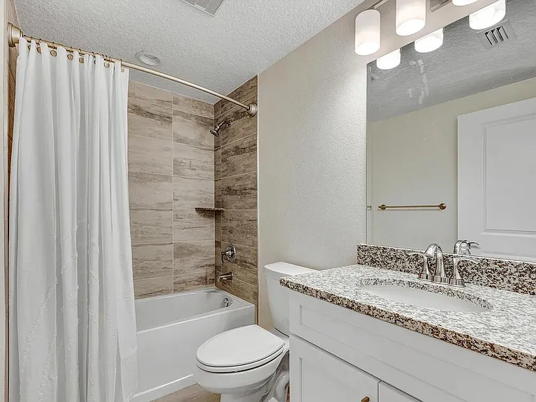 1805 Riverside Dr — Photo 41