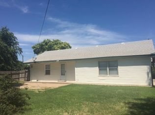 130 S Cain Ave, Liberal, KS 67901