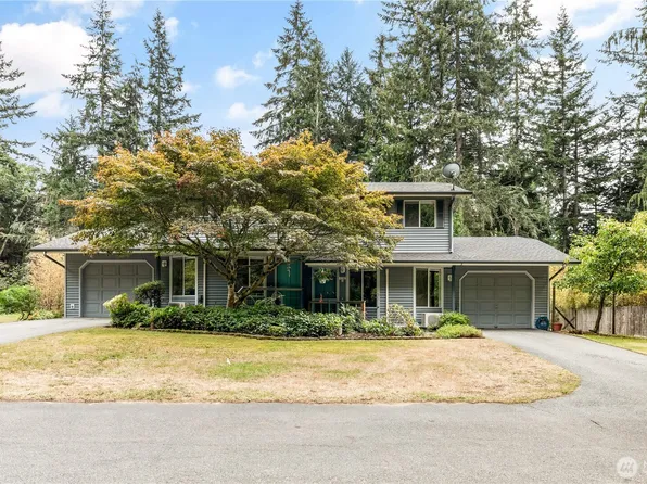 4188 Winns Hollow Lane, Clinton, WA 98236