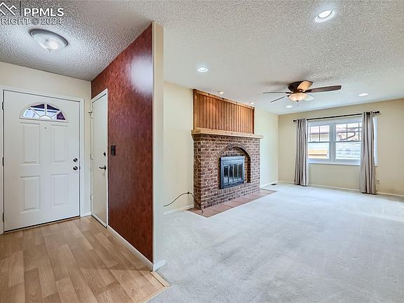 4th image of 4909 Hackamore Dr