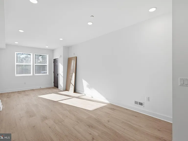 2322 N 5th St #A — Photo 4