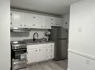 90 E Broadway St #23, Derry, NH 03038