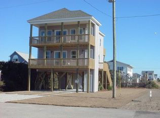 7517 9th Ave, North Topsail Beach, NC 28460
