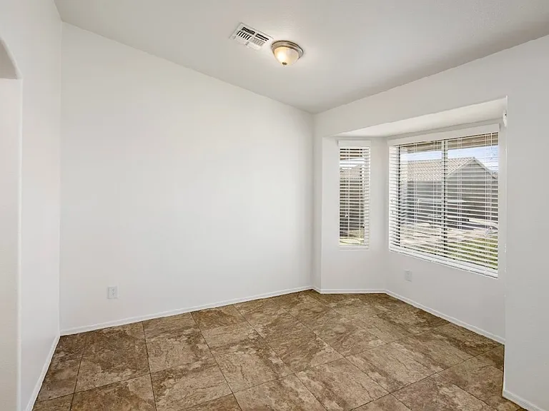 3106 N Sea Pnes — Photo 16
