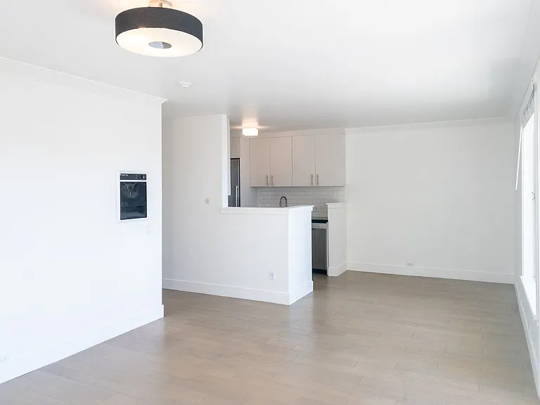 77 Bulkley Ave #12 — Photo 3