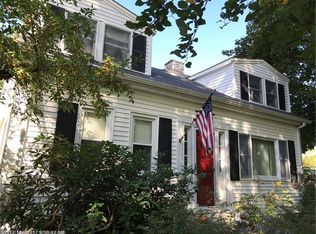 12 Company Rd, Hollis Center, ME 04042