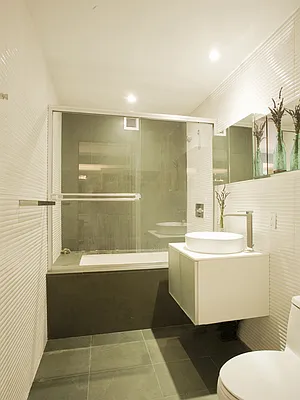 Sold by Sotheby's International Realty | media 14