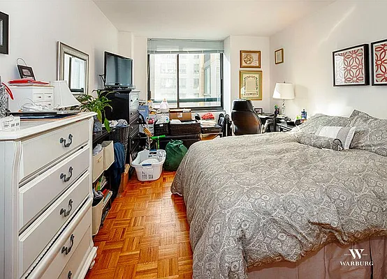 Rented by Warburg | media 13