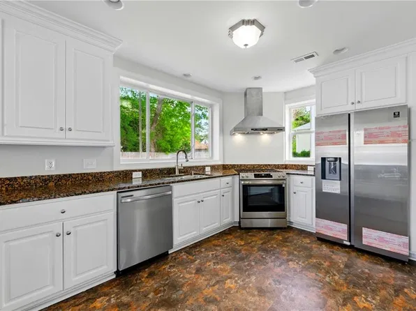 552 2nd Ave, Suffolk, VA 23434