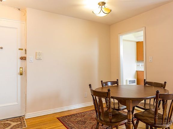 5th image of 22-09 78th St #3E