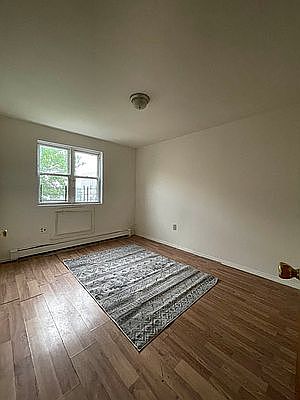 5th image of 3111 Seagirt Ave #3