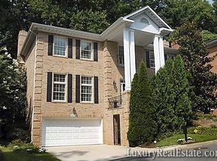 4109 Parkglen Ct NW, Washington, DC