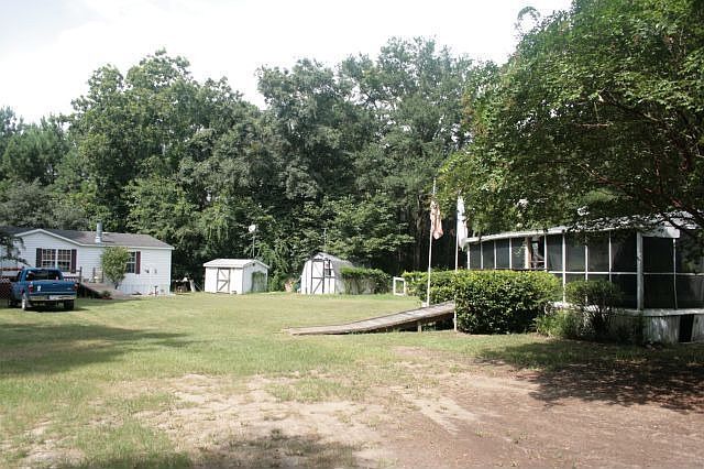 2nd image of 43 Coffin Point Rd