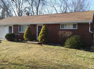 106 Strawberry Aly, Aliquippa, PA 15001