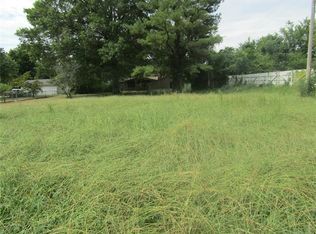 1306 Jackson Ave, Tahlequah, OK 74464