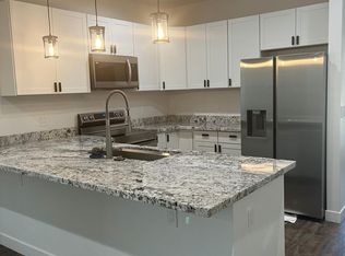 13406 N 22nd St Unit B, Phoenix, AZ 85022