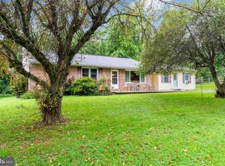 22 Poplar Rd, Boyertown, PA 19512