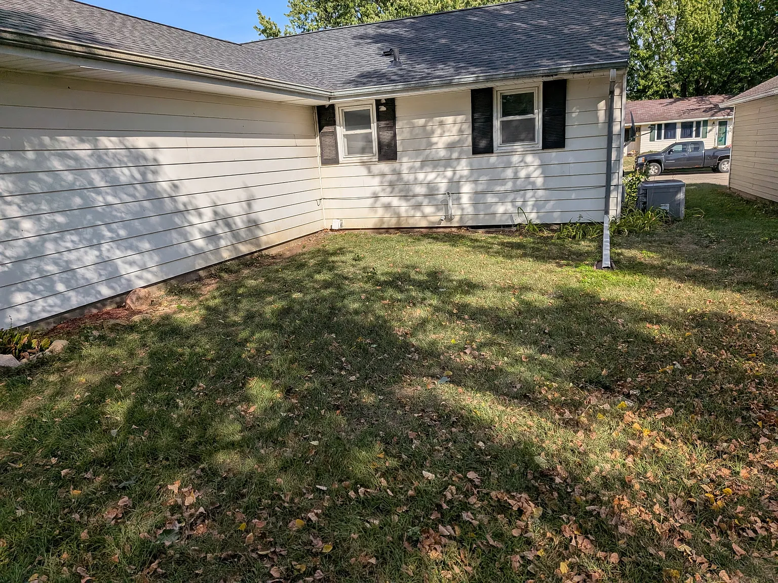 3 bed, 1392 sqft, $1,500 — Photo 4
