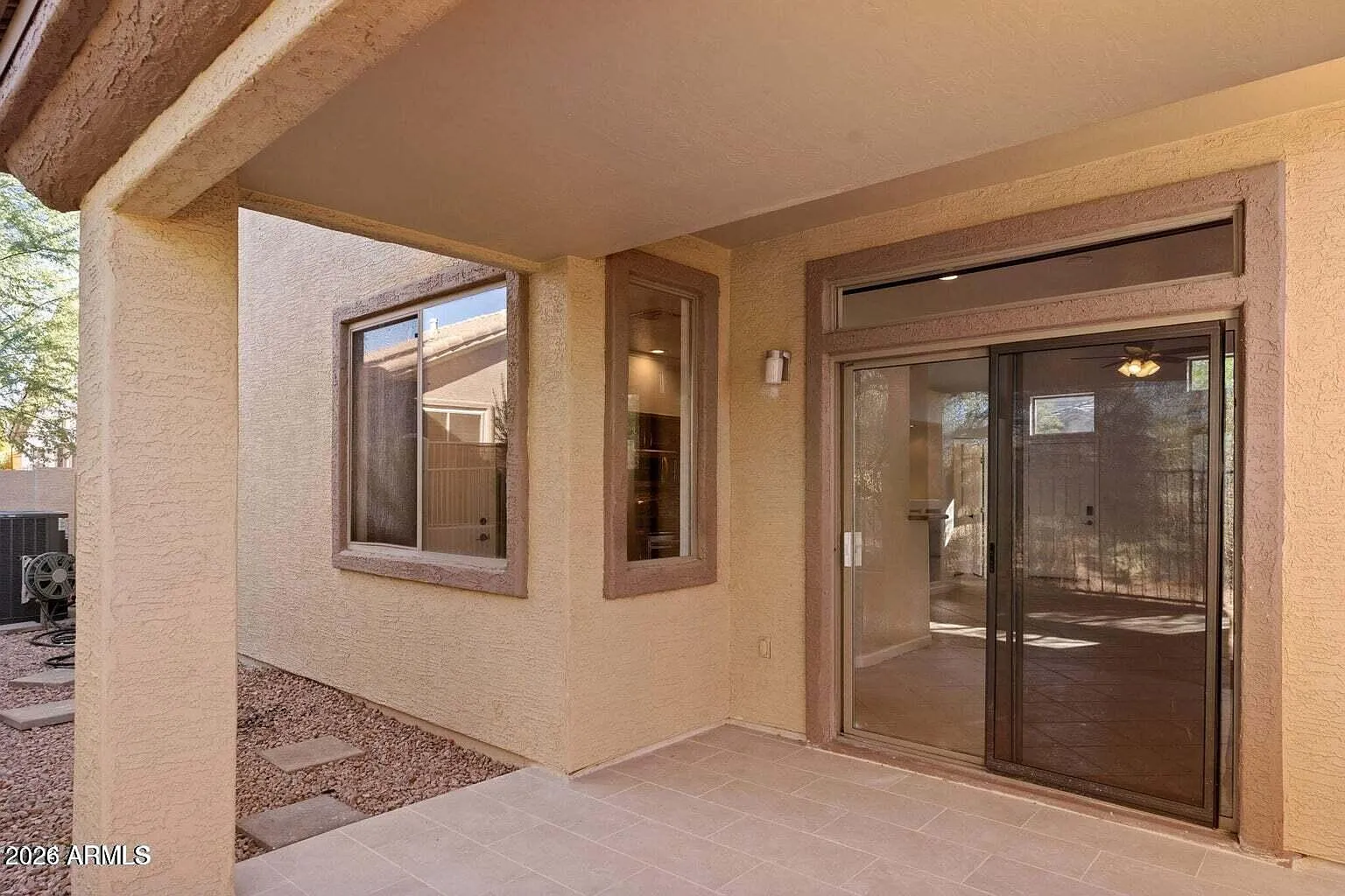 3 bed, 2.5 bath, 1419 sqft, $2,650 — Photo 3