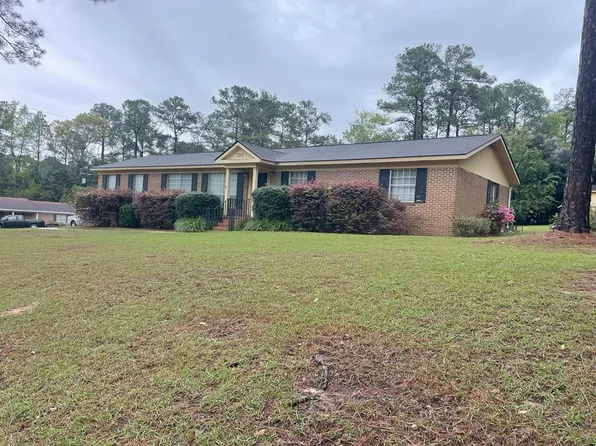 2301 S Main St, Moultrie, GA 31768