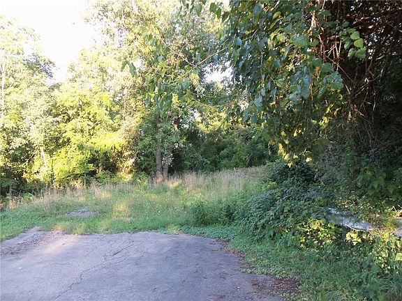 5th image of 0 Blaine St