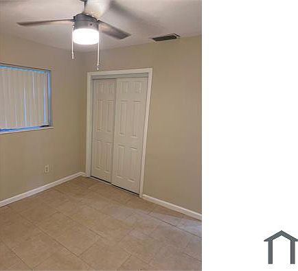 3rd image of 6951 SW 27th Ct