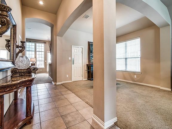 4th image of 2544 Indian Hills Dr