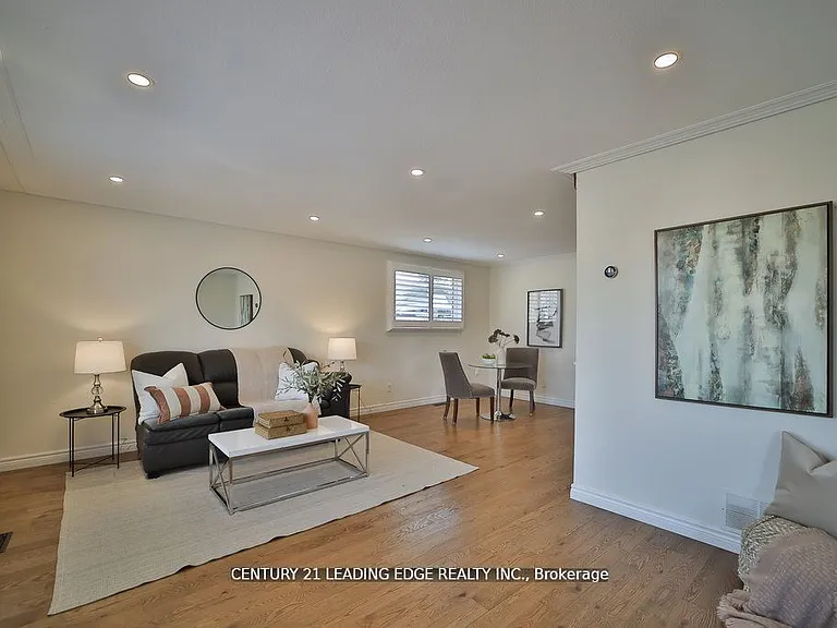 3 Crombie Pl — Photo 11