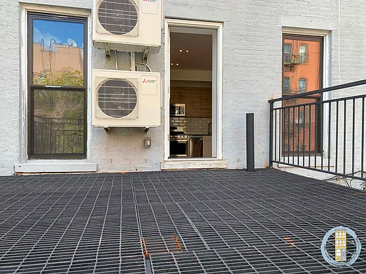 Rented by Brooklyn Rentals NYC | media 3