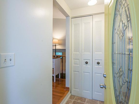 3rd image of 3863 Talcott Dr