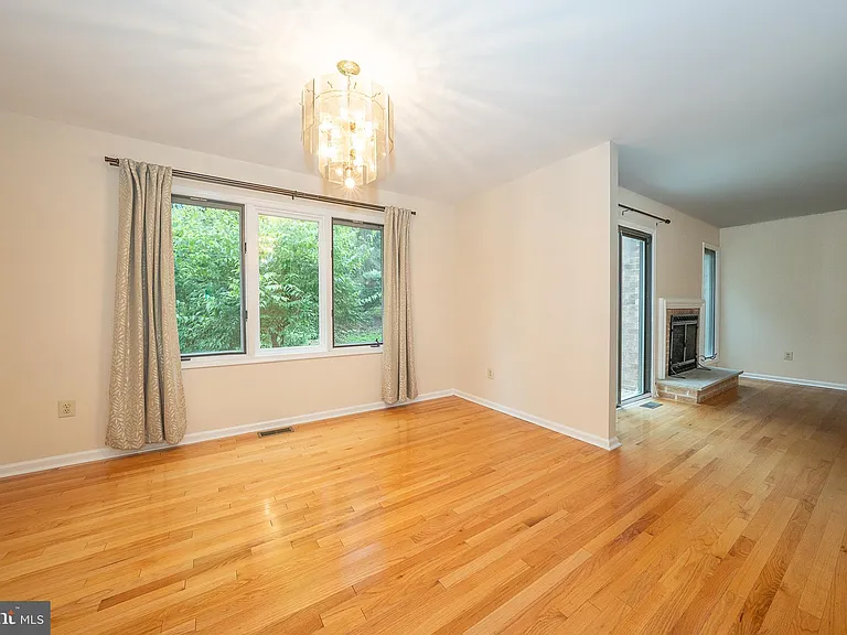 16 W Harrison Rd #16 — Photo 19