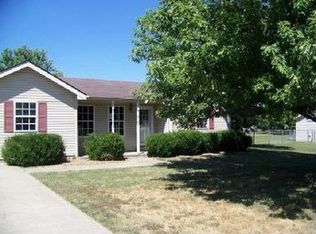 125 Young Dr, Stanford, KY 40484