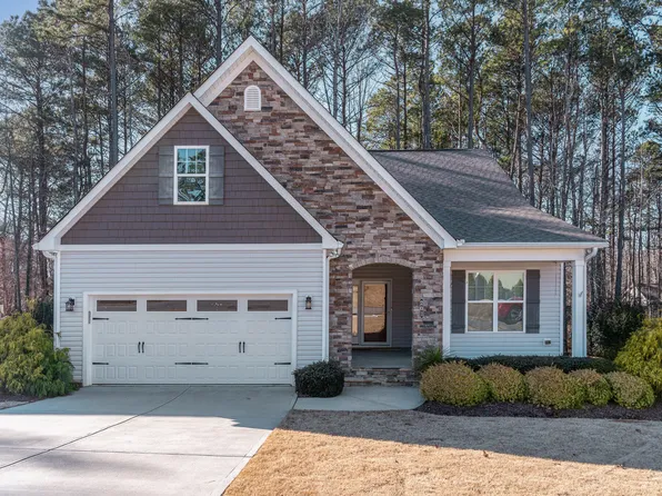 201 Laurel Oaks Dr, Youngsville, NC 27596