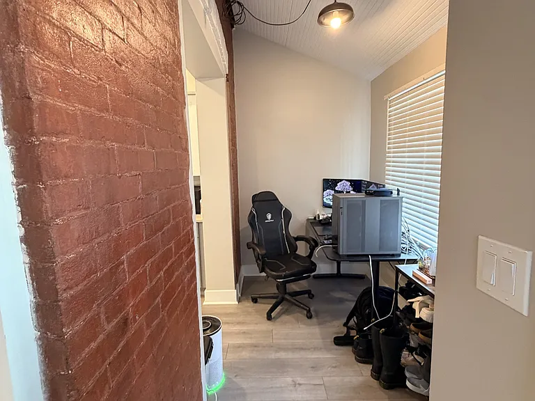 3760 Cresson St — Photo 5