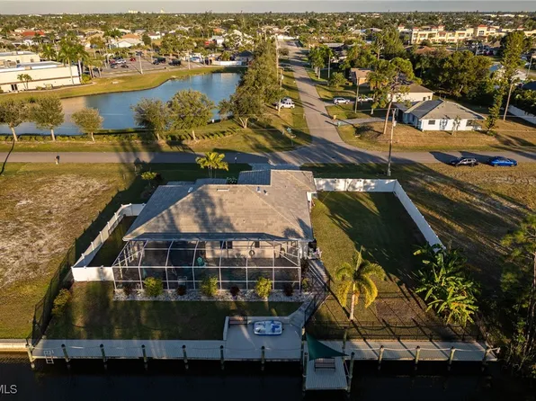 2130 SW 17th Ave, Cape Coral, FL 33991