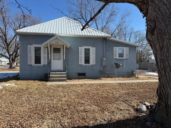 202 S 8th St, Oneill, NE 68763