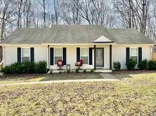 369 Ruby Richardson Dr, Killen, AL 35645